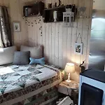 Schaeferwagen Auf'm Minibauernhof In Tatil Evi Munster im Heidekreis