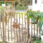 Schaeferwagen Auf'm Minibauernhof In